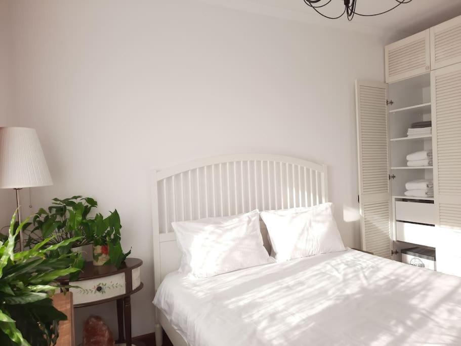 Cosy Boutique 61 Sqm Apartment - Private Parking - Ten Blocks Residence Bucarest Exterior foto