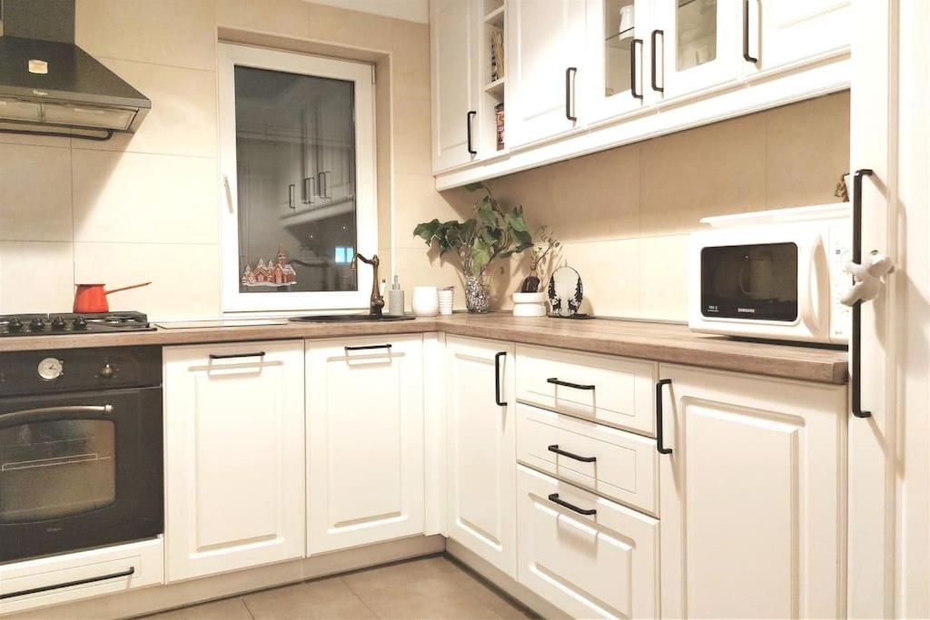 Cosy Boutique 61 Sqm Apartment - Private Parking - Ten Blocks Residence Bucarest Exterior foto